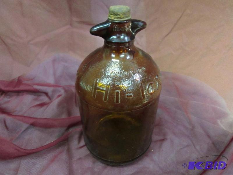 lot 325 image: Hi Lex one half gallon brown jug...