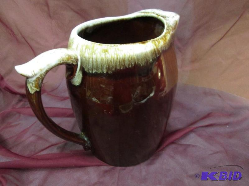 lot 339 image: Brown water pitcher, bridge spout USA...