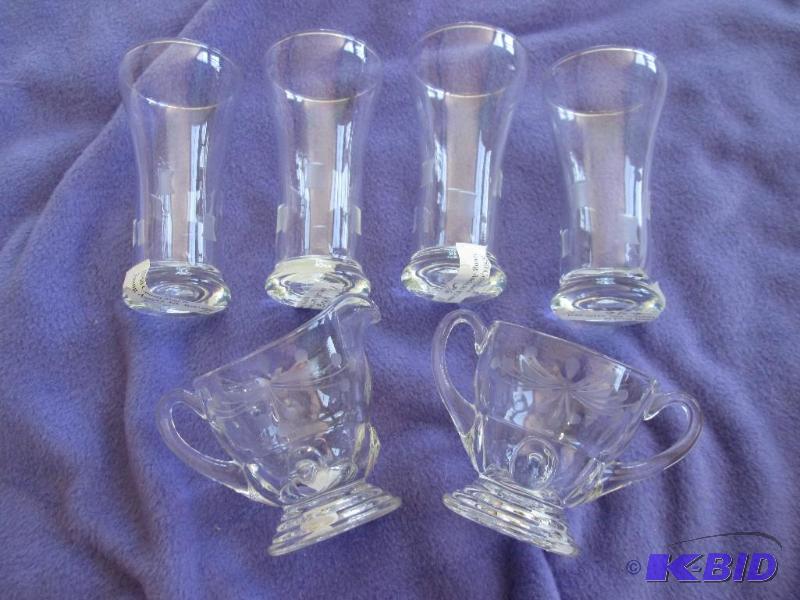 lot 369 image: Etched glassware...