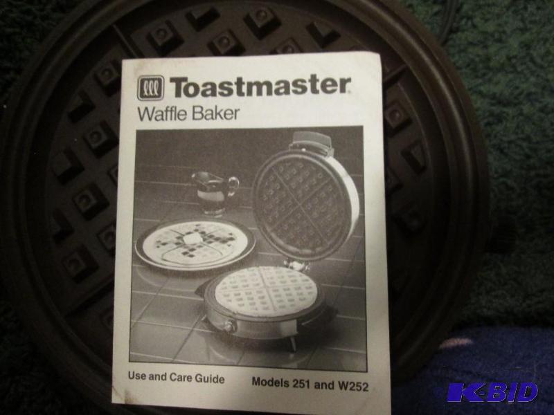 lot 56 image: toastermaster waffle baker...