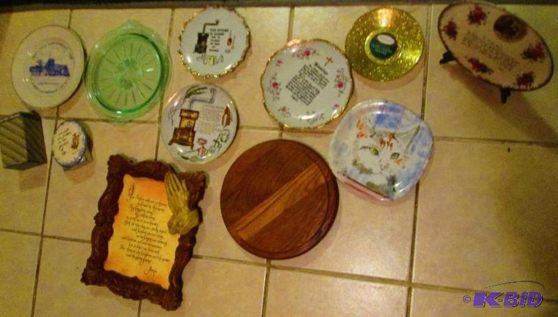 lot 65 image: mixed lot of plates household dcor...