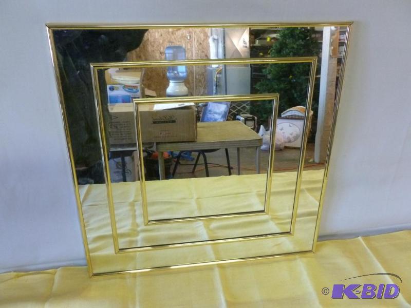 lot 100 image: Nice decorative mirror that measures 24 14&q...