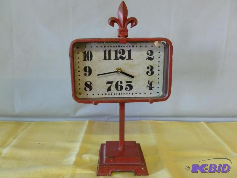 lot 36 image: Nice heavy gage metal framed rectangle shaped...