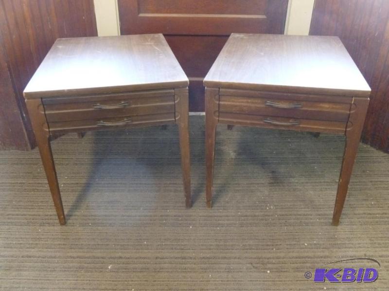 lot 80 image: Lot of two matching wooden end tables with dr...