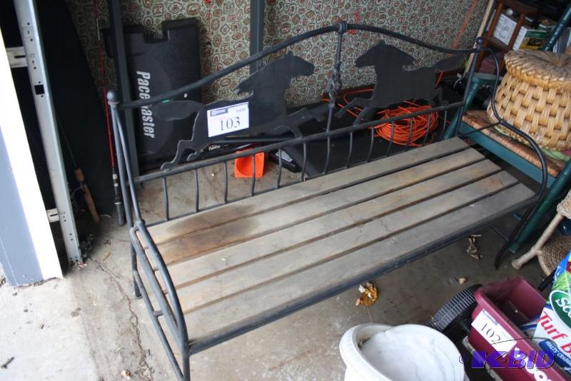 Outdoor Metal Bench wHorse Decoration & Wooden Base