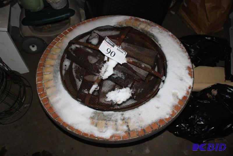 Metal Fire Pit wGrate Lid