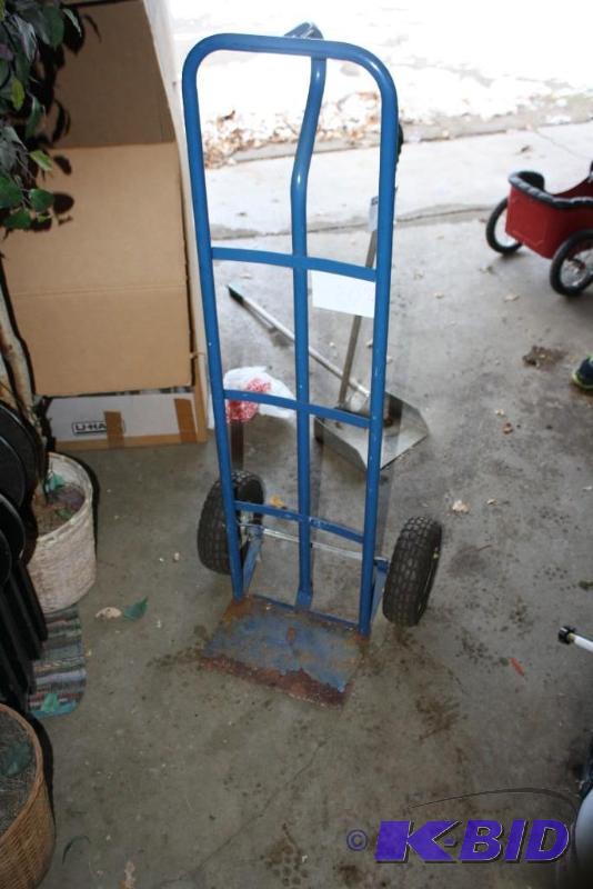 Metal Dolly