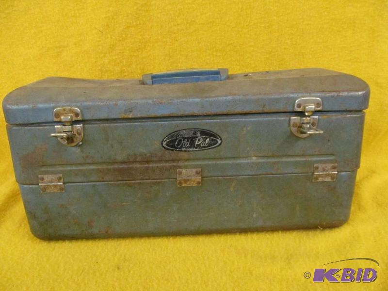 Tackle box