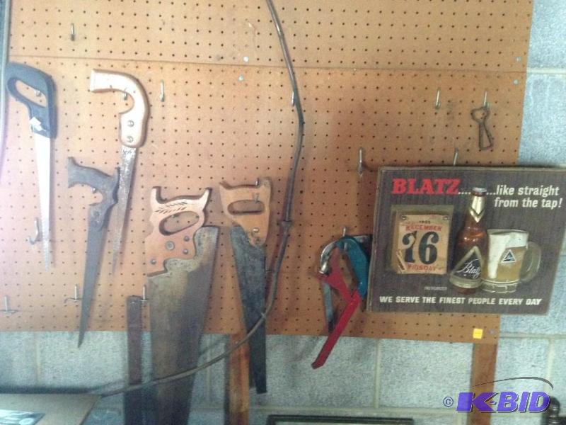 Late Addition - Saws and Blatz Age Sign