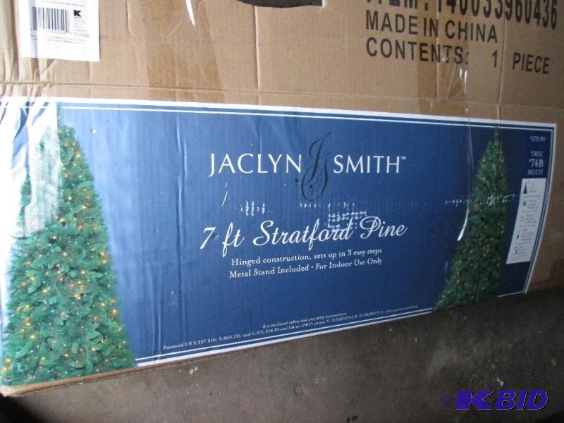 lot 1 image: Brand new, Jaclyn Smith 7 foot tall Stratford...