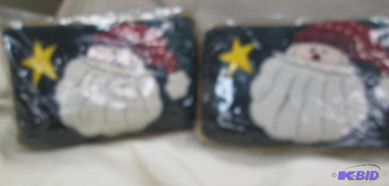 lot 19 image: Qty 2 Hanging Christmas pillow with Santa on ...