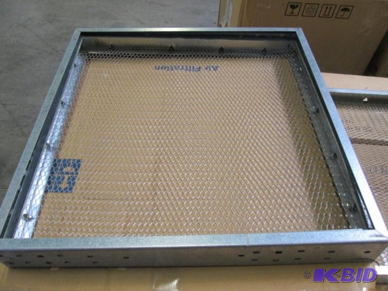 lot 121 image: 1 - Flanders Uniframe