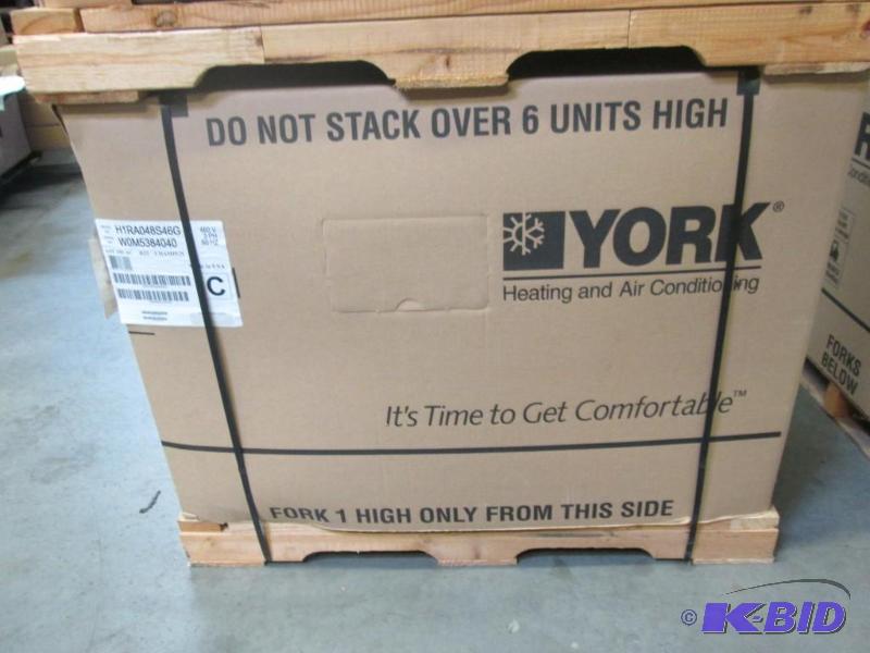 lot 6 image: Large York Condensing Unit