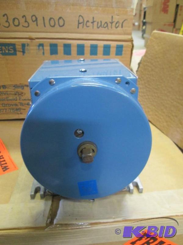 lot 140 image: Actuator