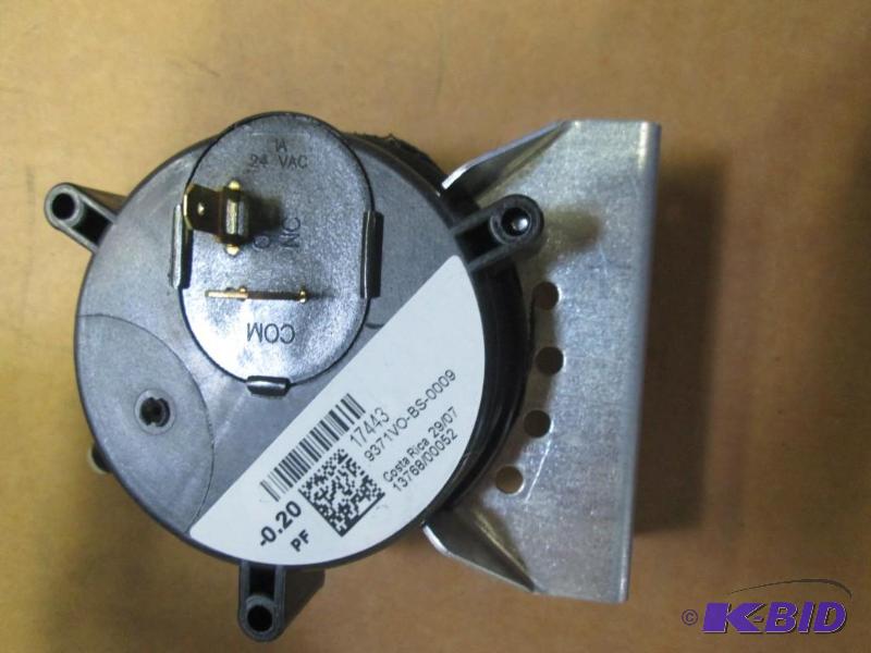 lot 173 image: Air Pressure Switch