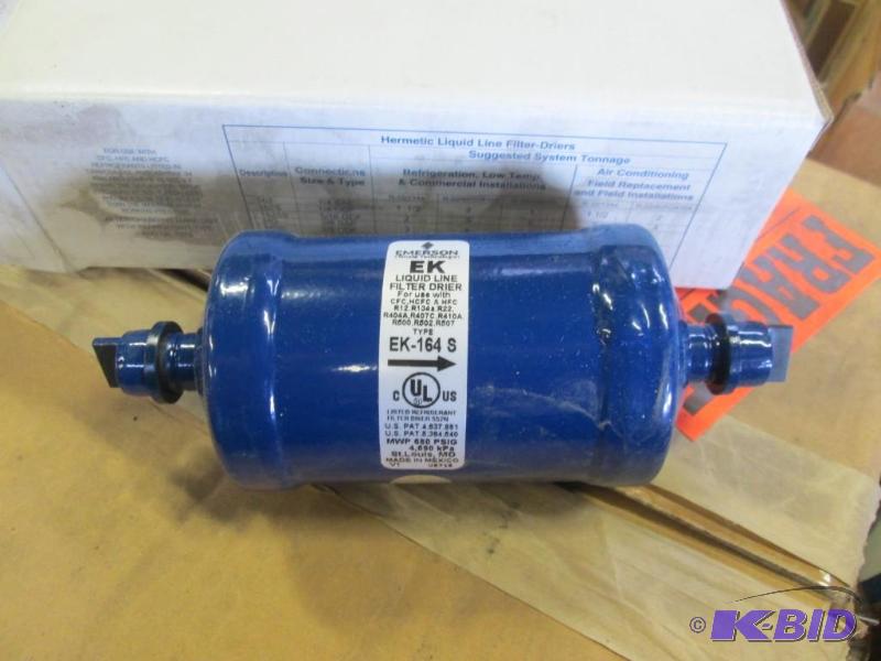 lot 201 image: Extra Klean Liquid Line Filter-Drier