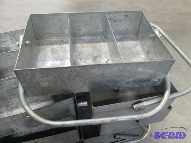lot 214 image: Parts CarrierTray