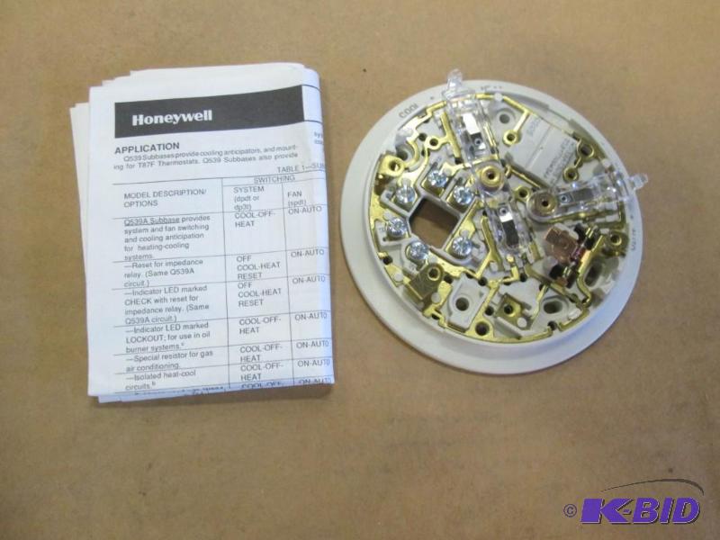 lot 239 image: 10 - Honeywell Thermostat Subbases