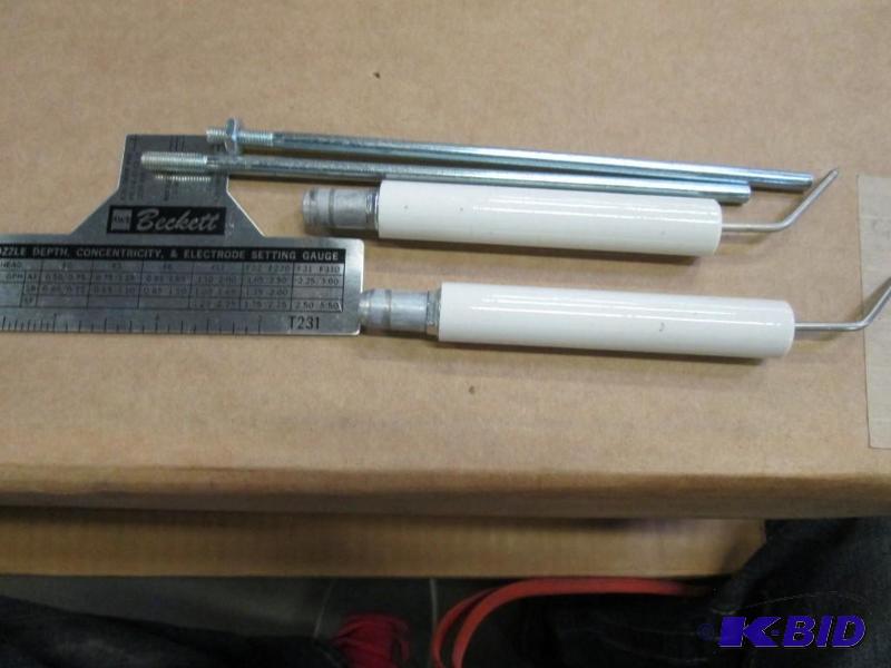 lot 96 image: Olsen 11970 - 2 Electrode kit