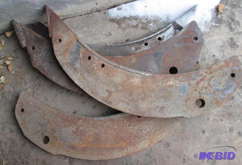 Lot of 4 shanks off a 730c Case IH  DMI trac...