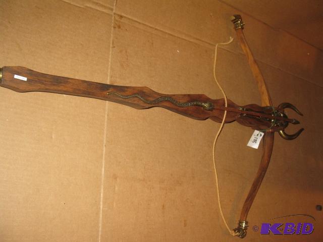 lot 118 image: Crossbow replica, 35 inch...