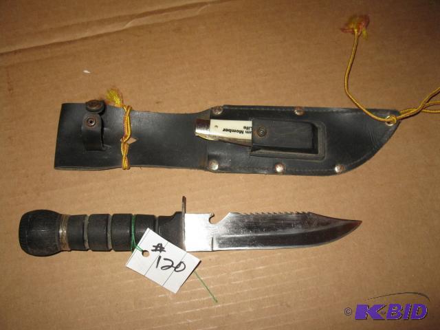 lot 120 image: Hunting knife, 11 inch, storage compartment i...