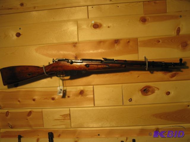 lot 13 image: Russian M44 Bolt action rifle Caliber 7.62x5...