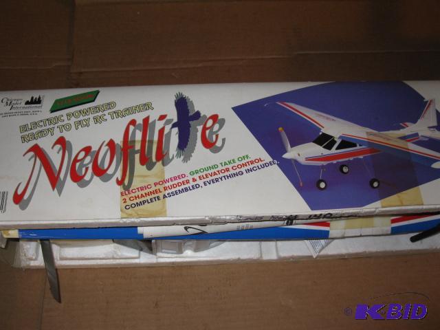lot 140 image: Chicago Model Int. Neoflite electric powered ...