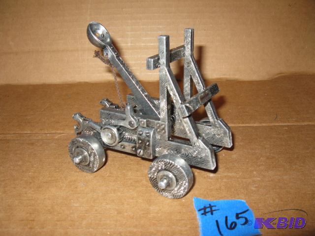 lot 165 image: Replica of catapult, 5 inch, metal, new in bo...