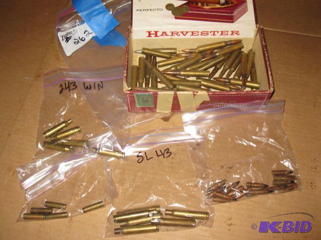 lot 262 image: Misc Ammo, bullets and brass...