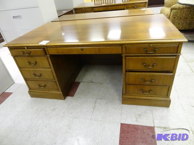 lot 188 image: Wood Executive Office Desk. 7 Drawer 66 X 36 ...