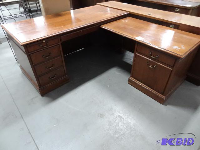 lot 267 image: L Shaped Wood Desk. Jofco. 2 Piece. 5 Drawer ...