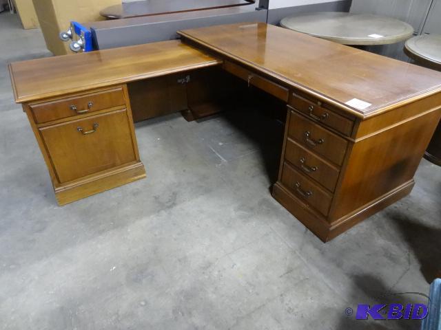 lot 300 image: L shaped Wood Desk. 2 Piece Lock and Key 66 X...