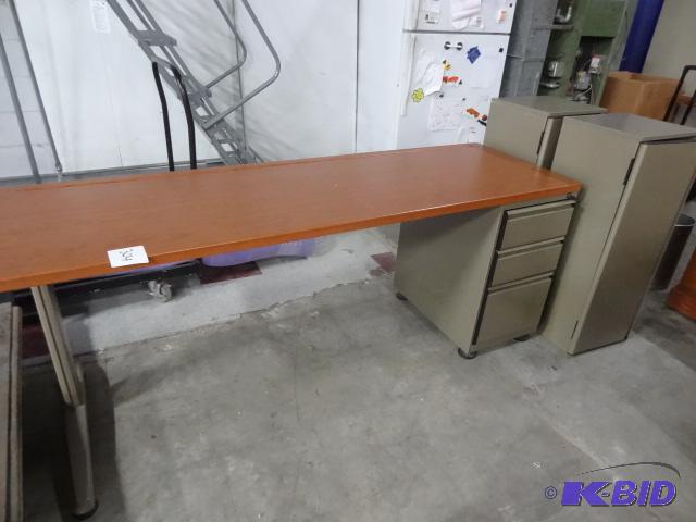 lot 304 image: Metal Desk with 2 Overhead Cabinets. Laminate...