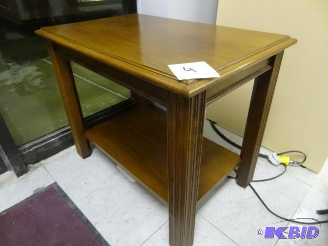 lot 4 image: 28 X 18 X 24 Vintage Wood End Table...