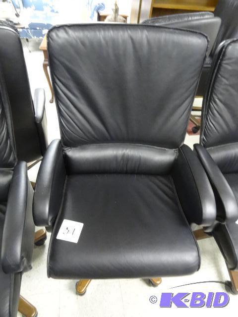 lot 51 image: Brayton International Lacosta Couture High Ba...