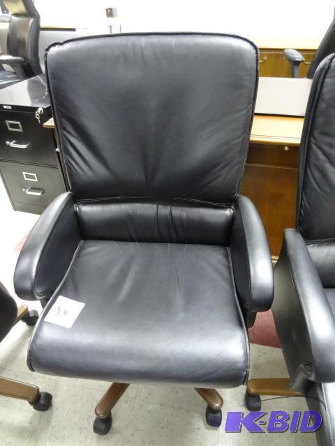 lot 54 image: Brayton International Lacosta Couture High Ba...