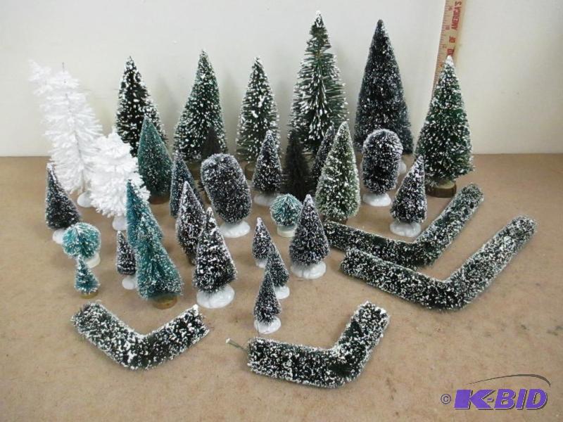 Snow Village Accessories
