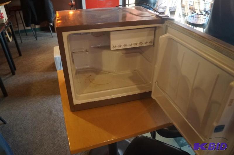 Fridge