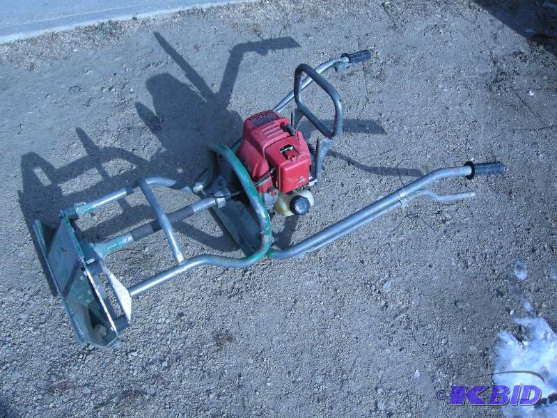 lot 1 image: Concrete Screed