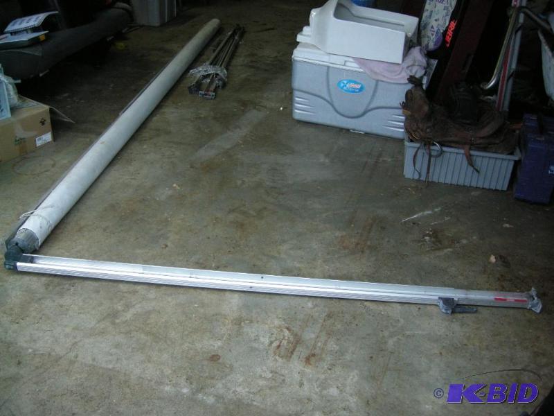 lot 23 image: Camper Trailer awning