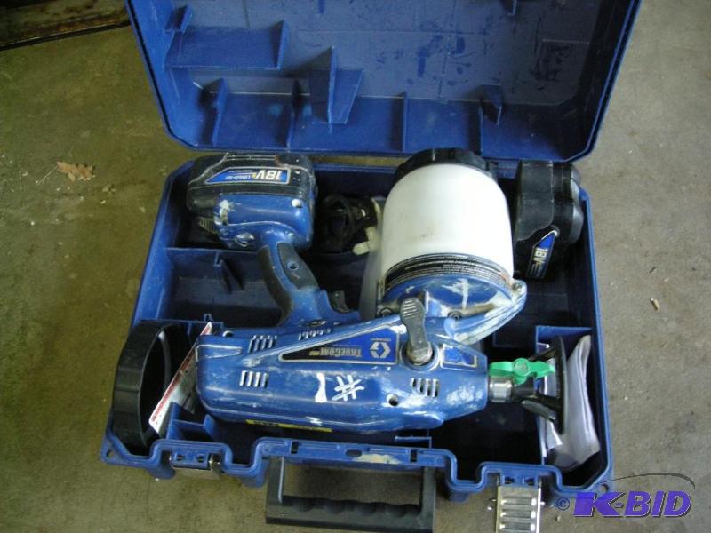lot 27 image: Graco Cordless Sprayer