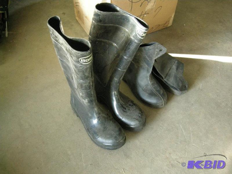 lot 46 image: Boss rubber boots, size 10