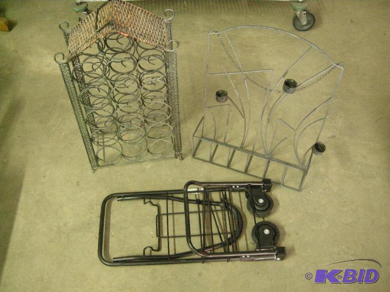 lot 49 image: 2 decorative metal pieces and luggage cart