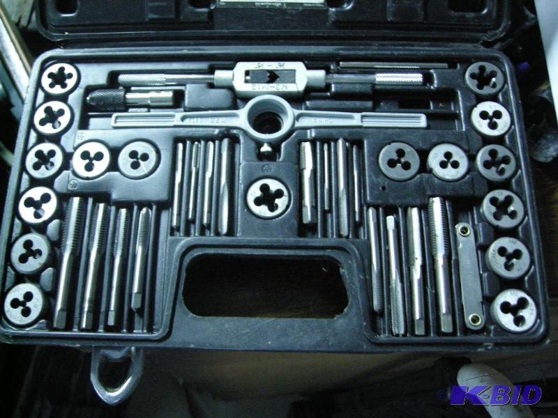 lot 61 image: Metric tap and die set