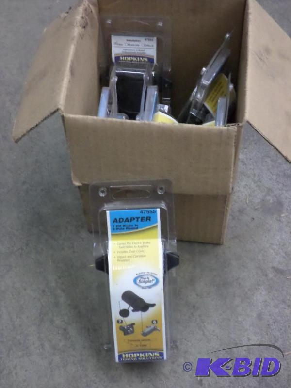 lot 102 image: (6) Hopkins 7RV-6Pole Trailer Wiring Adapters...