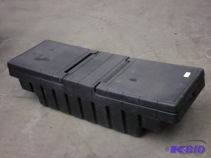 lot 12 image: Plastic Toolbox For Small-Sized Truck...