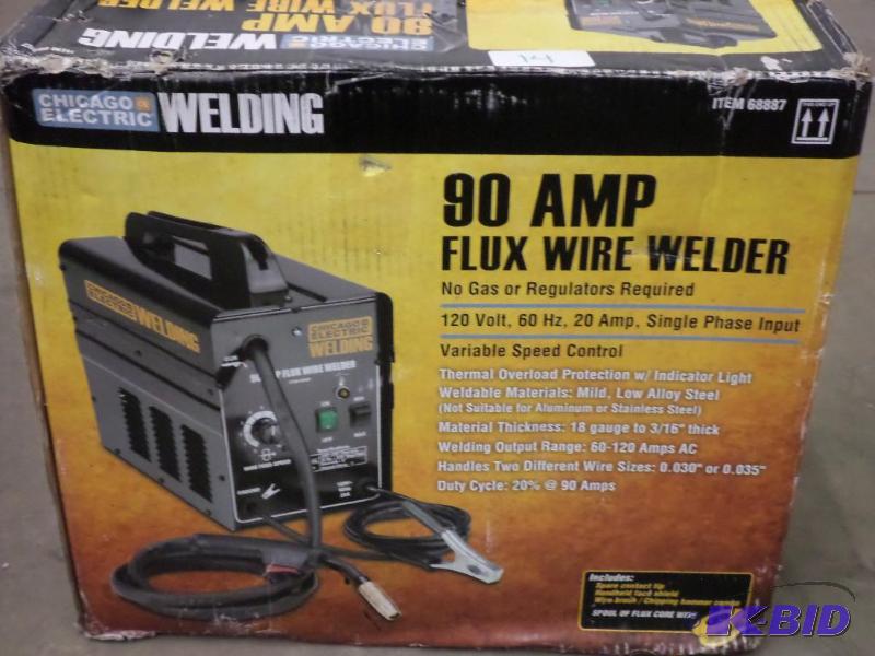 lot 14 image: Chicago 120Volt 90Amp Wire-Feed Welder, Singk...
