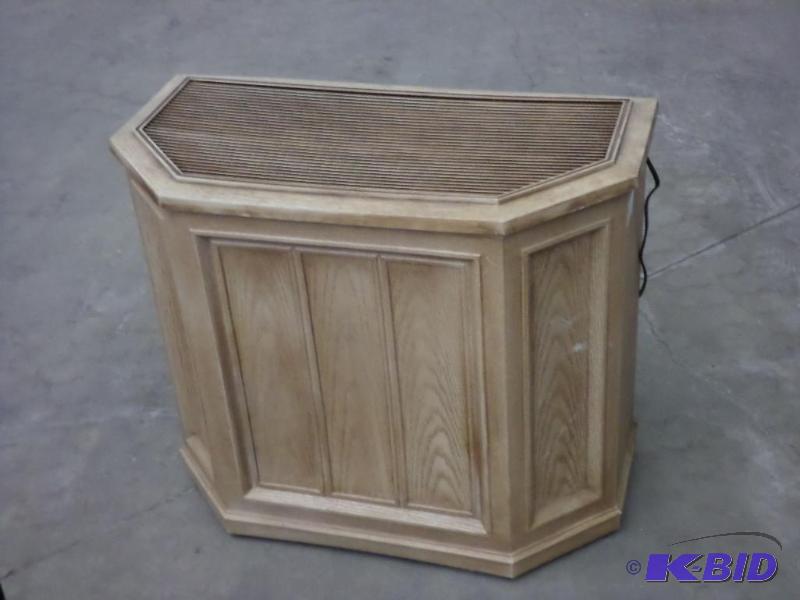 lot 22 image: Essick 120Volt Humidifier, Works...