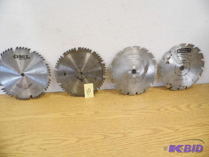 lot 10 image: 4 Saw Blades